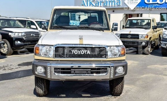 Buy Import Toyota Land Cruiser Beige Car in Import - Dubai in Andijon Buy Import Toyota Land Cruiser Beige Car in Import - Dubai in Andijon