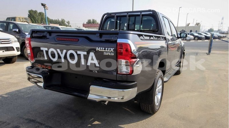 Big with watermark toyota hilux andijon import dubai 2581