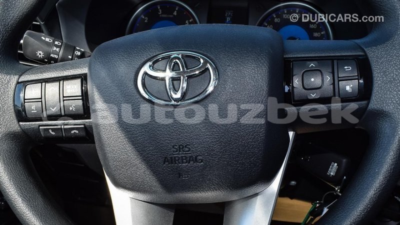 Big with watermark toyota hilux andijon import dubai 2585