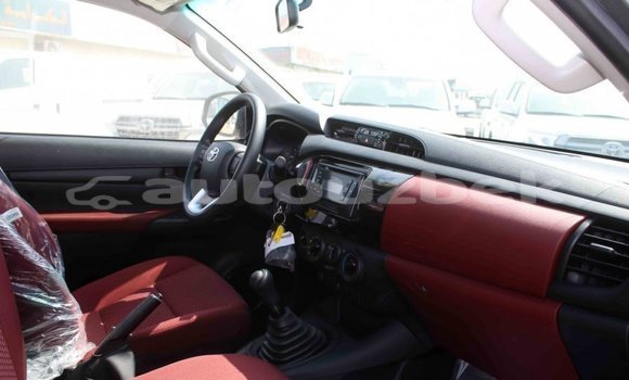 Buy Import Toyota Hilux Other Car in Import - Dubai in Andijon Buy Import Toyota Hilux Other Car in Import - Dubai in Andijon