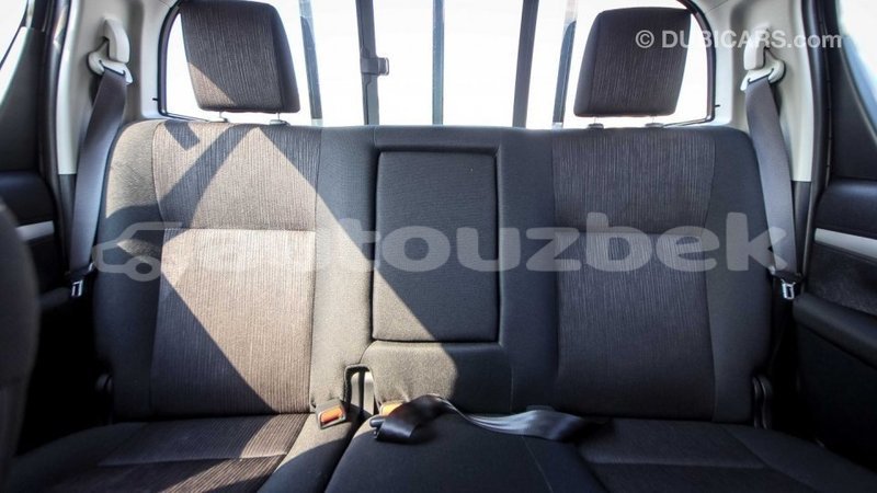 Big with watermark toyota hilux andijon import dubai 2589