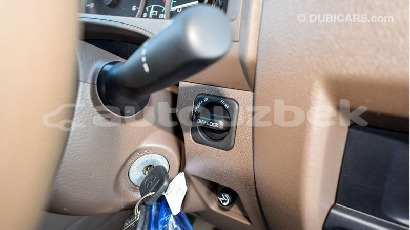 Big with watermark toyota land cruiser andijon import dubai 2591