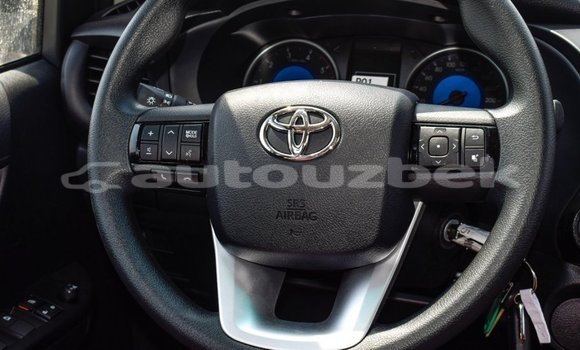 Buy Import Toyota Hilux White Car in Import - Dubai in Andijon Buy Import Toyota Hilux White Car in Import - Dubai in Andijon