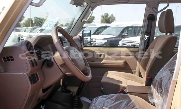 Buy Import Toyota Land Cruiser Beige Car in Import - Dubai in Andijon Buy Import Toyota Land Cruiser Beige Car in Import - Dubai in Andijon