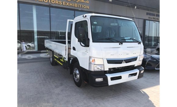 Buy Import Mitsubishi Carisma White Car in Import - Dubai in Andijon Buy Import Mitsubishi Carisma White Car in Import - Dubai in Andijon