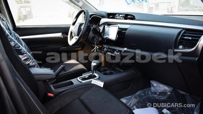 Big with watermark toyota hilux andijon import dubai 2596