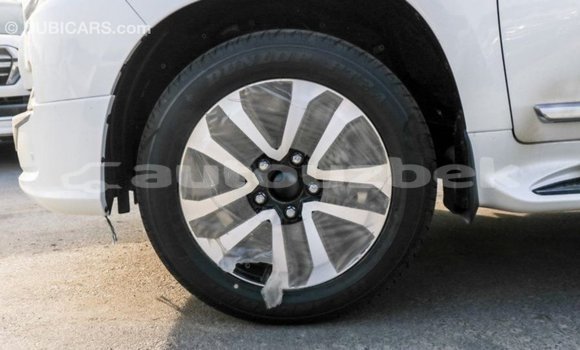 Buy Import Toyota Land Cruiser White Car in Import - Dubai in Andijon Buy Import Toyota Land Cruiser White Car in Import - Dubai in Andijon