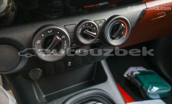 Buy Import Toyota Hilux White Car in Import - Dubai in Andijon Buy Import Toyota Hilux White Car in Import - Dubai in Andijon