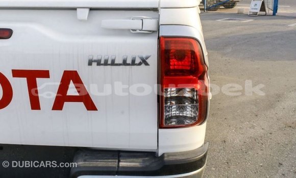 Buy Import Toyota Hilux White Car in Import - Dubai in Andijon Buy Import Toyota Hilux White Car in Import - Dubai in Andijon