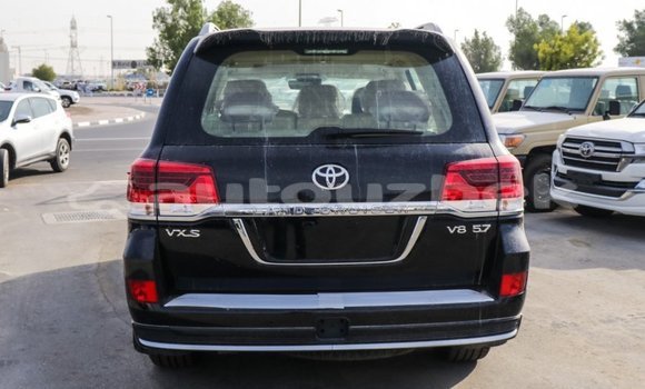 Buy Import Toyota Land Cruiser Black Car in Import - Dubai in Andijon Buy Import Toyota Land Cruiser Black Car in Import - Dubai in Andijon