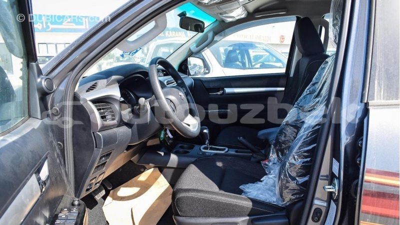 Big with watermark toyota hilux andijon import dubai 2615