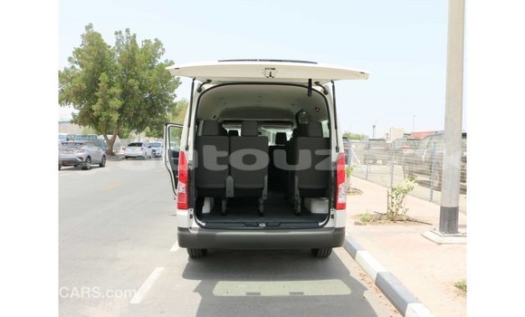 Buy Import Toyota Hiace White Car in Import - Dubai in Andijon Buy Import Toyota Hiace White Car in Import - Dubai in Andijon
