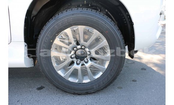 Buy Import Toyota Prado White Car in Import - Dubai in Andijon Buy Import Toyota Prado White Car in Import - Dubai in Andijon