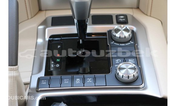 Buy Import Toyota Land Cruiser White Car in Import - Dubai in Andijon Buy Import Toyota Land Cruiser White Car in Import - Dubai in Andijon