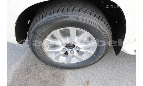 Buy Import Toyota Land Cruiser White Car in Import - Dubai in Andijon Buy Import Toyota Land Cruiser White Car in Import - Dubai in Andijon