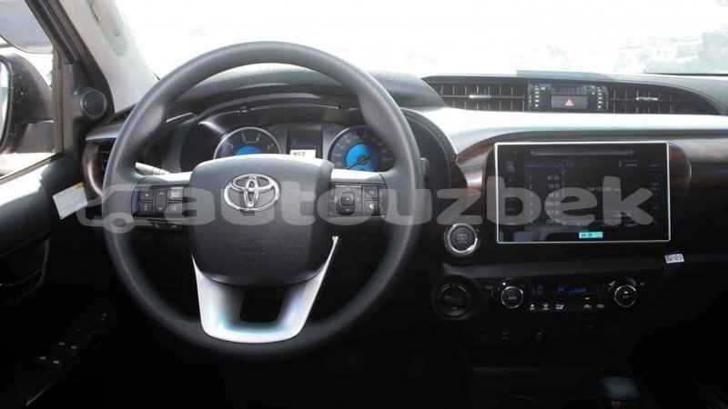 Big with watermark toyota hilux andijon import dubai 2627