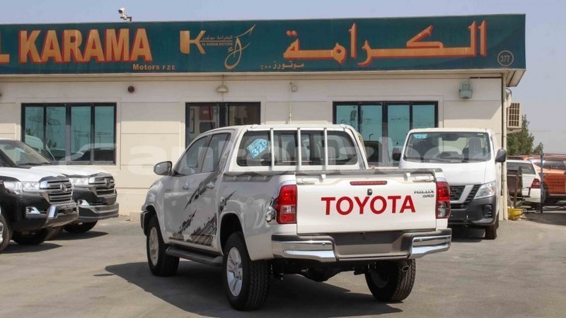 Big with watermark toyota hilux andijon import dubai 2630