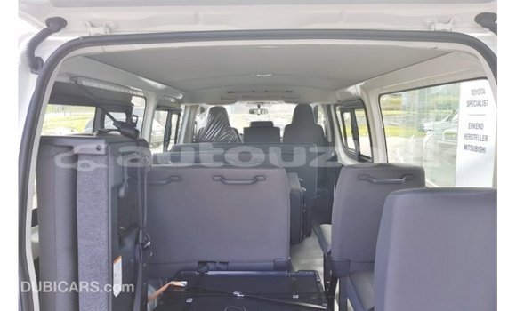 Buy Import Toyota Hiace White Car in Import - Dubai in Andijon Buy Import Toyota Hiace White Car in Import - Dubai in Andijon