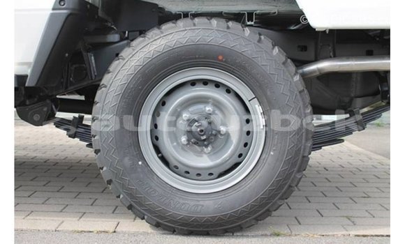 Buy Import Toyota Land Cruiser White Car in Import - Dubai in Andijon Buy Import Toyota Land Cruiser White Car in Import - Dubai in Andijon