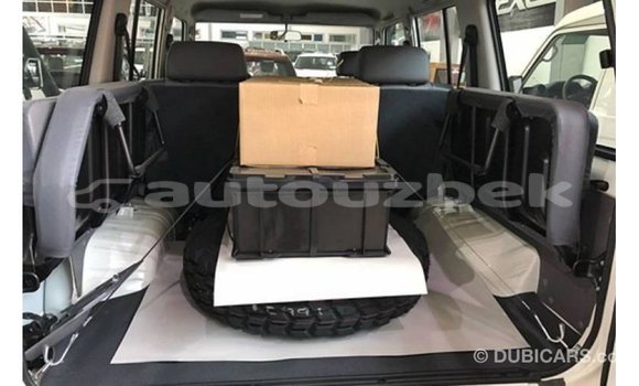 Buy Import Toyota Land Cruiser White Car in Import - Dubai in Andijon Buy Import Toyota Land Cruiser White Car in Import - Dubai in Andijon