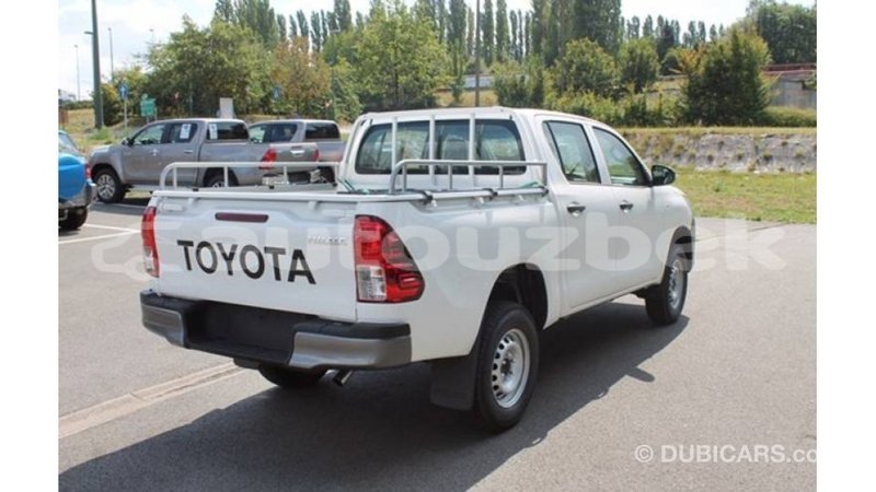 Big with watermark toyota hilux andijon import dubai 2645