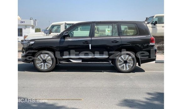 Buy Import Toyota Land Cruiser Black Car in Import - Dubai in Andijon Buy Import Toyota Land Cruiser Black Car in Import - Dubai in Andijon