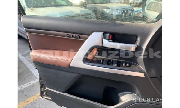 Buy Import Toyota Land Cruiser Black Car in Import - Dubai in Andijon Buy Import Toyota Land Cruiser Black Car in Import - Dubai in Andijon