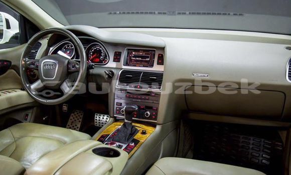 Buy Used Audi Q7 White Car in Tashkent in Toskent Buy Used Audi Q7 White Car in Tashkent in Toskent