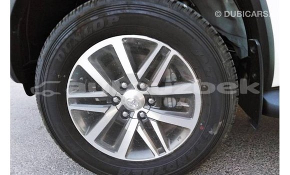 Buy Import Toyota Fortuner White Car in Import - Dubai in Andijon Buy Import Toyota Fortuner White Car in Import - Dubai in Andijon