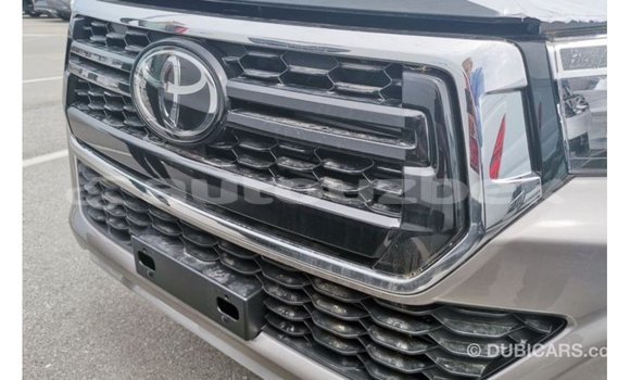 Buy Import Toyota Hilux Other Car in Import - Dubai in Andijon Buy Import Toyota Hilux Other Car in Import - Dubai in Andijon