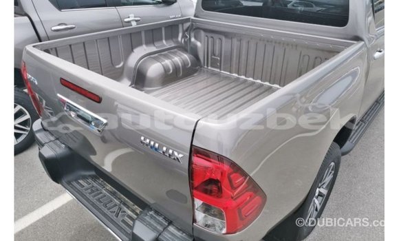 Buy Import Toyota Hilux Other Car in Import - Dubai in Andijon Buy Import Toyota Hilux Other Car in Import - Dubai in Andijon