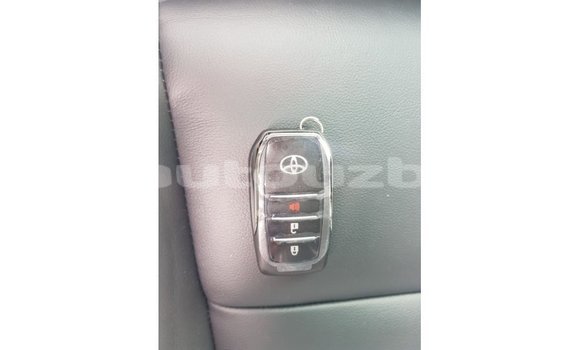 Buy Import Toyota Hilux Other Car in Import - Dubai in Andijon Buy Import Toyota Hilux Other Car in Import - Dubai in Andijon