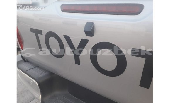 Buy Import Toyota Hilux Other Car in Import - Dubai in Andijon Buy Import Toyota Hilux Other Car in Import - Dubai in Andijon