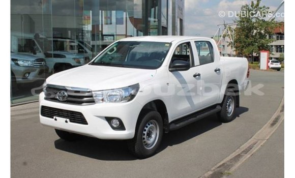 Buy Import Toyota Hilux White Car in Import - Dubai in Andijon Buy Import Toyota Hilux White Car in Import - Dubai in Andijon