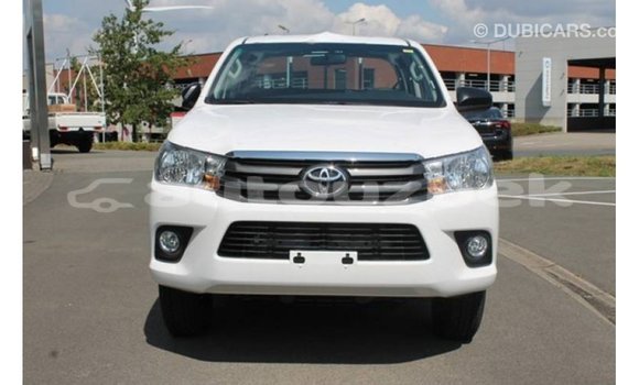 Buy Import Toyota Hilux White Car in Import - Dubai in Andijon Buy Import Toyota Hilux White Car in Import - Dubai in Andijon