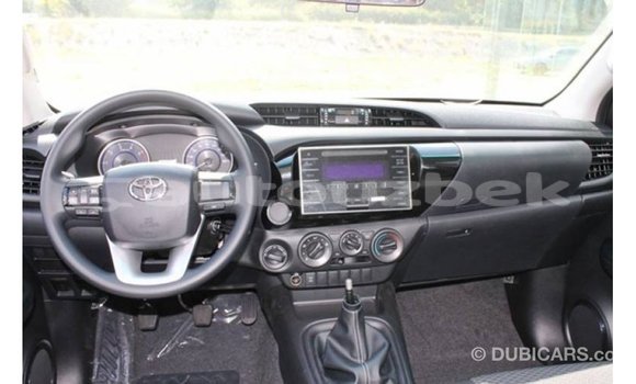 Buy Import Toyota Hilux White Car in Import - Dubai in Andijon Buy Import Toyota Hilux White Car in Import - Dubai in Andijon