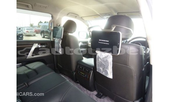 Buy Import Toyota Land Cruiser Black Car in Import - Dubai in Andijon Buy Import Toyota Land Cruiser Black Car in Import - Dubai in Andijon