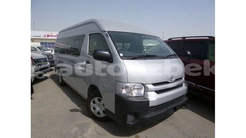 Big with watermark toyota hiace andijon import dubai 2671