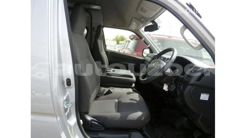 Big with watermark toyota hiace andijon import dubai 2671