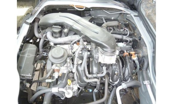 Buy Import Toyota Hiace Other Car in Import - Dubai in Andijon Buy Import Toyota Hiace Other Car in Import - Dubai in Andijon