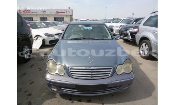 Buy Import Mercedes-Benz 190 Blue Car in Import - Dubai in Andijon Buy Import Mercedes-Benz 190 Blue Car in Import - Dubai in Andijon