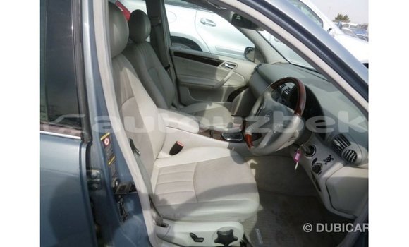 Buy Import Mercedes-Benz 190 Blue Car in Import - Dubai in Andijon Buy Import Mercedes-Benz 190 Blue Car in Import - Dubai in Andijon