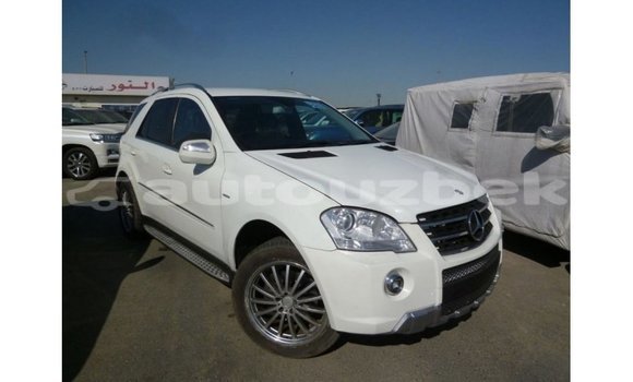 Buy Import Mercedes-Benz 190 White Car in Import - Dubai in Andijon Buy Import Mercedes-Benz 190 White Car in Import - Dubai in Andijon