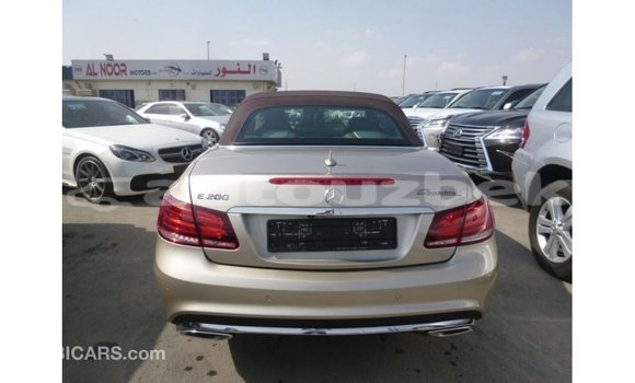 Buy Import Mercedes-Benz 200 Other Car in Import - Dubai in Andijon Buy Import Mercedes-Benz 200 Other Car in Import - Dubai in Andijon