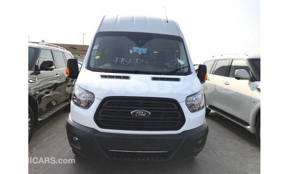 Buy Import Ford Club Wagon White Car in Import - Dubai in Andijon Buy Import Ford Club Wagon White Car in Import - Dubai in Andijon