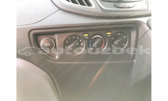 Buy Import Ford Club Wagon White Car in Import - Dubai in Andijon Buy Import Ford Club Wagon White Car in Import - Dubai in Andijon