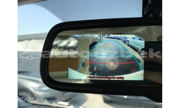 Buy Import Toyota Hiace White Car in Import - Dubai in Andijon Buy Import Toyota Hiace White Car in Import - Dubai in Andijon