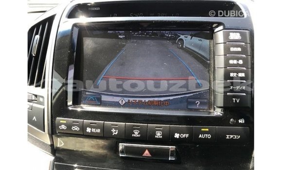 Buy Import Toyota Land Cruiser White Car in Import - Dubai in Andijon Buy Import Toyota Land Cruiser White Car in Import - Dubai in Andijon