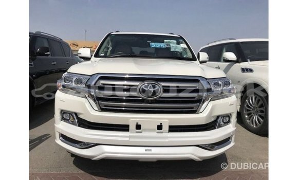 Buy Import Toyota Land Cruiser White Car in Import - Dubai in Andijon Buy Import Toyota Land Cruiser White Car in Import - Dubai in Andijon