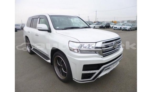 Buy Import Toyota Land Cruiser White Car in Import - Dubai in Andijon Buy Import Toyota Land Cruiser White Car in Import - Dubai in Andijon